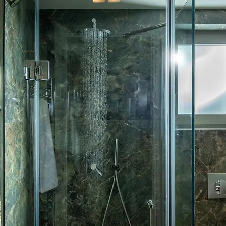 Kymo Instyle - Sea View Private Pool Jacuzzi *